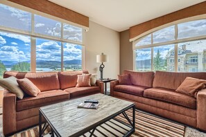 Condo, 2 quartos | Parte interna