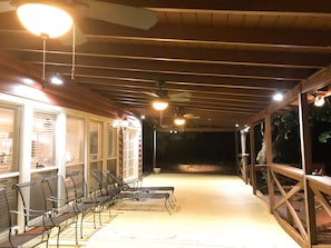 Unclassified image, 4 of 6, button