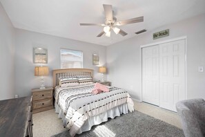 2 bedrooms, desk, iron/ironing board, travel crib