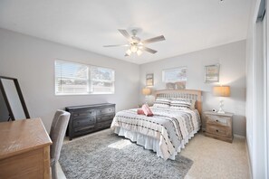 2 bedrooms, desk, iron/ironing board, travel cot