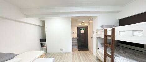 1 habitación, wifi gratis y ropa de cama