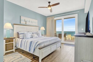 3 bedrooms, iron/ironing board, travel cot, free WiFi