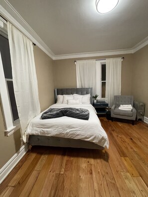 2 chambres, bureau, fer et planche à repasser, Wi-Fi gratuit