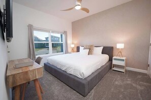 4 bedrooms, desk, iron/ironing board, travel crib