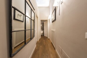 Interior - Rucellai Prestige in Florence by Mmega (Firenze)