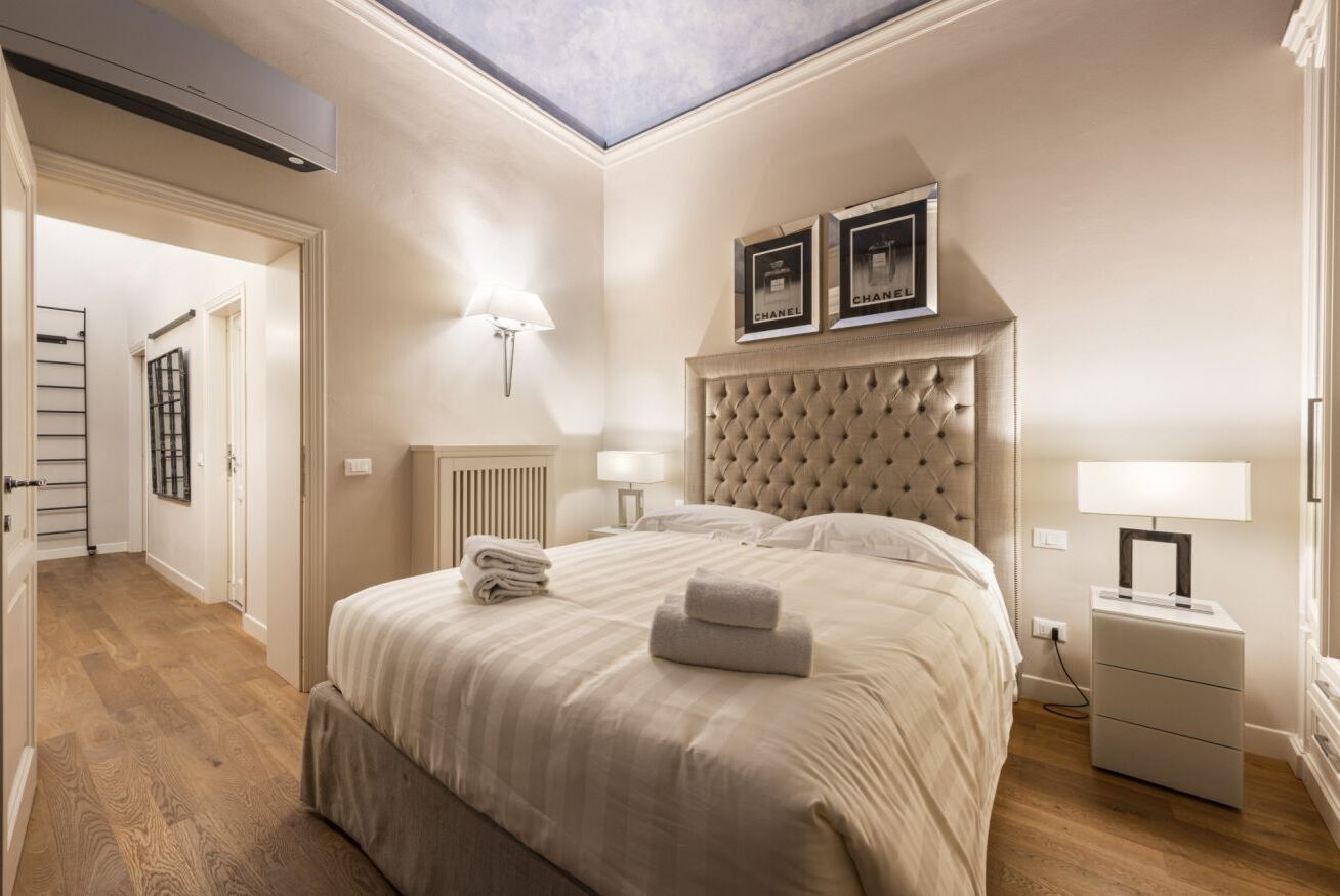 2 quartos, ferros/tábuas de passar roupa, Wi-Fi, roupa de cama