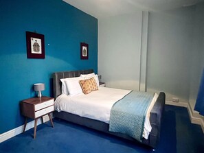 Traditional Double Room | In-room safe, individually decorated, individually furnished, desk - Blue Piano (Birmingham)