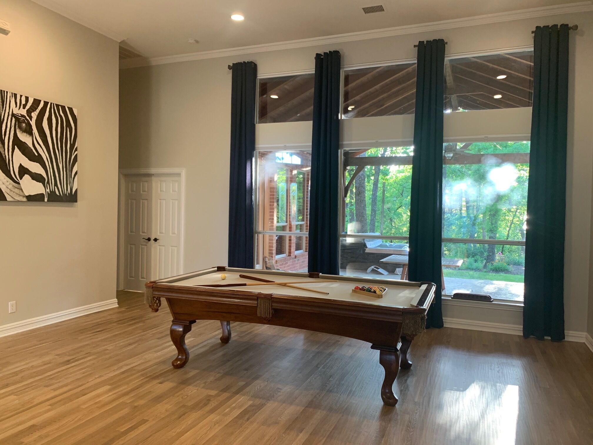 Quiet 1 Acre Lake House Nestled in the Woods 4B/4B