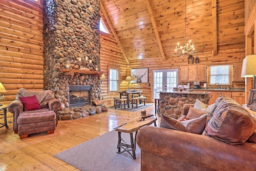 'Sleeping Bear Cabin' Coosawattee! Dog Friendly!