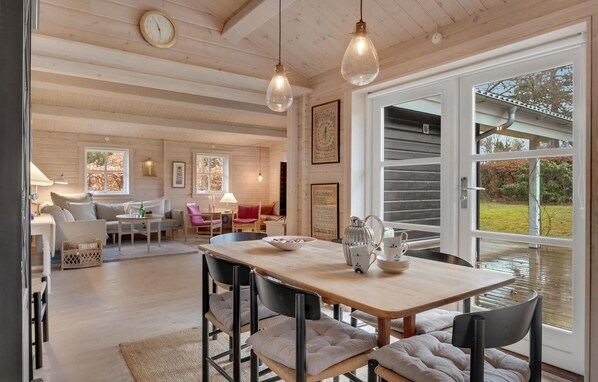 Dining - Pet friendly home in Hornbæk with WiFi (Hornbæk)