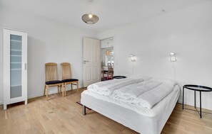 2 bedrooms, free WiFi