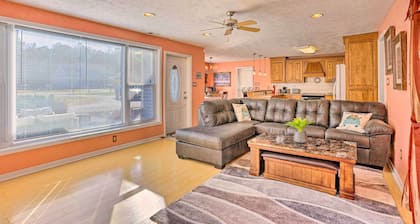 Prince George Getaway Near Historic Sites!