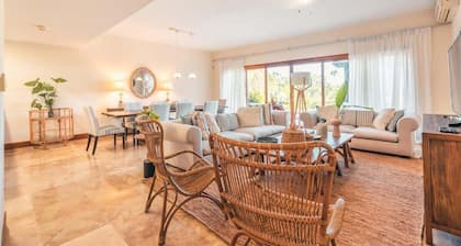 Ocean View Villa with Pool & BBQ in Samana