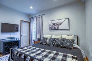 11 chambres, fer et planche à repasser, Wi-Fi, draps fournis