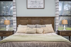 5 bedrooms, iron/ironing board, travel cot, WiFi