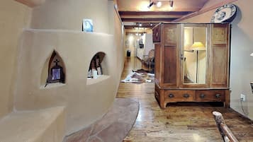 House (1 Bedroom) | Property amenity