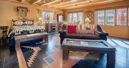 Casita Mariposa by Kokopelli Property Management