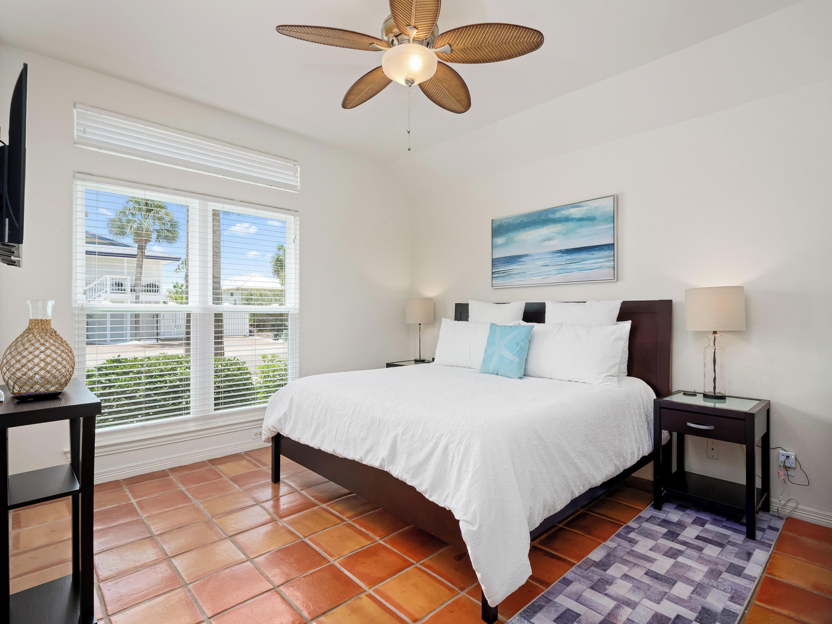 House (3 Bedrooms) | Property amenity