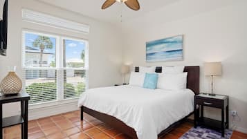 House (3 Bedrooms) | Property amenity