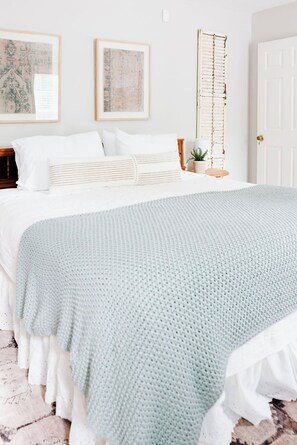 3 bedrooms, WiFi, bed sheets