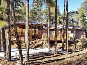 Exterior - The Cabin in the Pines (Prescott)