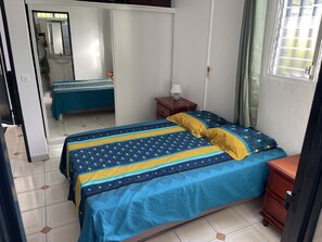 3 Schlafzimmer, Bügeleisen/Bügelbrett, kostenloses WLAN, Bettwäsche