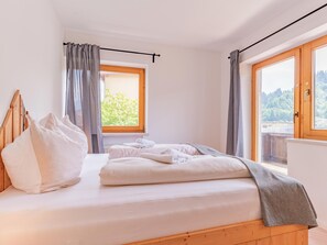 2 bedrooms, internet