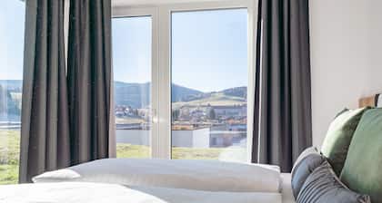 Lovely ski in-ski out lodge with sauna