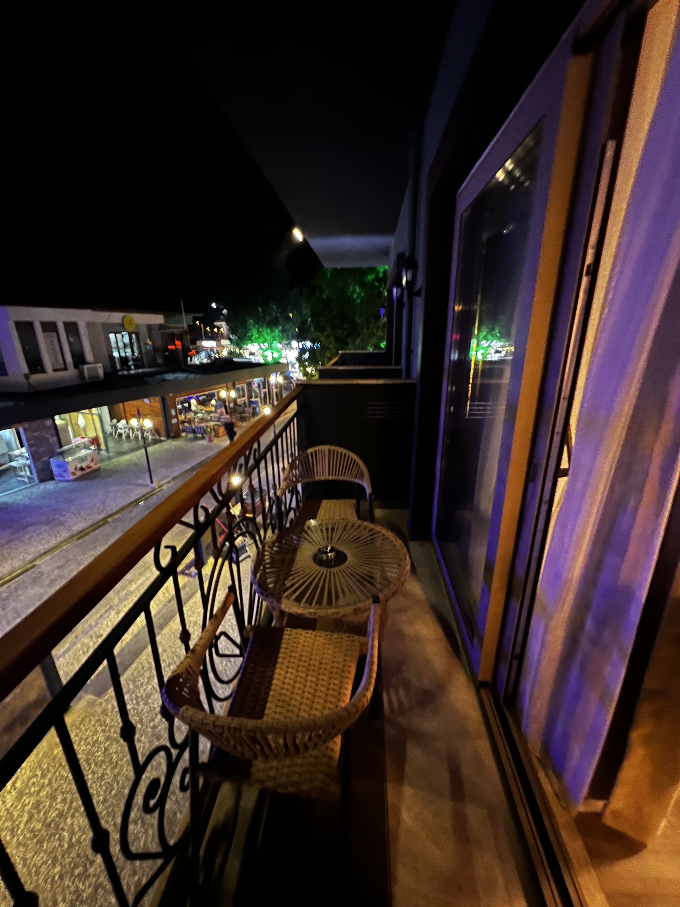 Camera Deluxe con letto matrimoniale o 2 letti singoli | Vista dalla camera