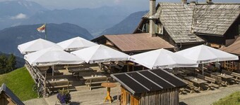 Mobile Home Bodensdorf near Gerlitzen Ski Area