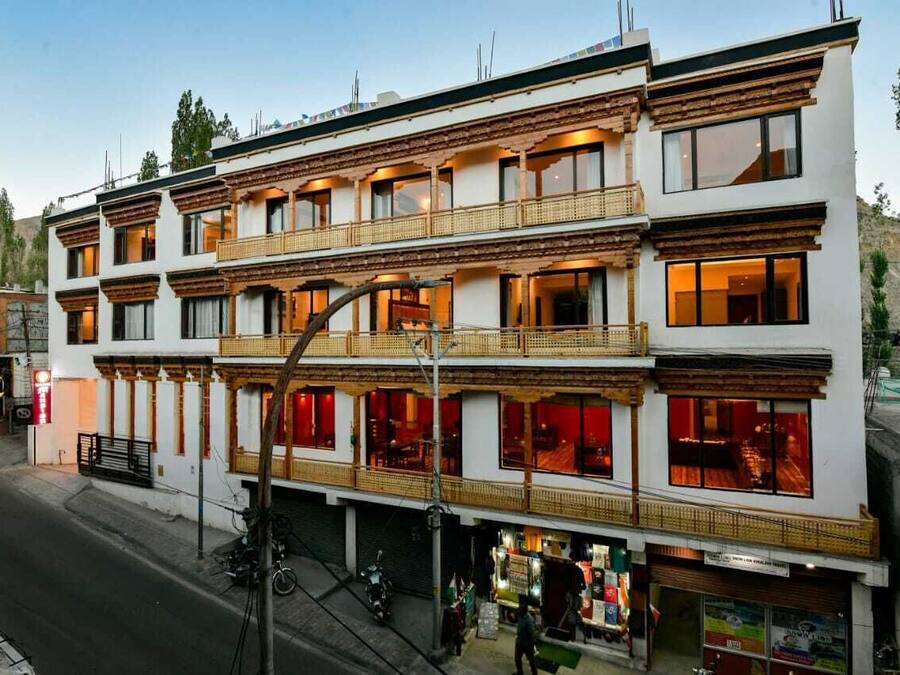 Fachada de la propiedad