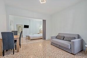 Comfort Apartment | Living area - Athens Plaka Family Suites (Athens)