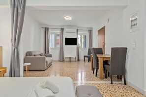 Comfort-Apartment | Verdunkelungsvorhänge, Bügeleisen/Bügelbrett, kostenloses WLAN