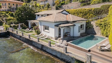 Villa | 7 dormitorios