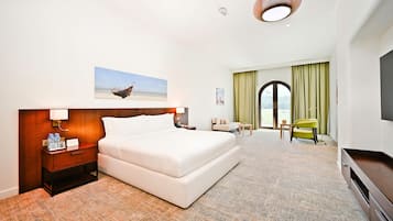 Deluxe Room, 1 King Bed | Premium bedding, down comforters, Select Comfort beds