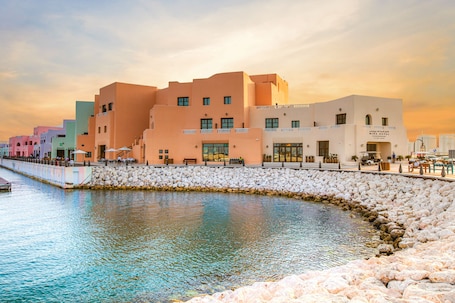 Exterior. Mina Hotel and Residences By the Torch