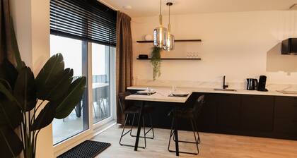 Luxury 8 person apartment in Residence Marina Kamperland