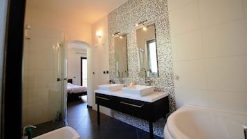 Vila | 5 quartos