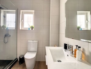 Haartrockner, Handtücher