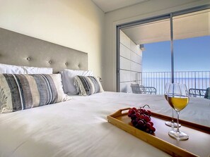 2 chambres, fer et planche à repasser, lit parapluie, Wi-Fi gratuit