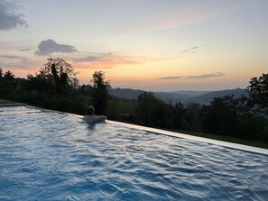Piscine extérieure, piscine chauffée