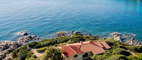 منظر من الجو على ارتفاع عالٍ