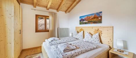 2 makuuhuonetta, ilmainen Wi-Fi, vuodevaatteet