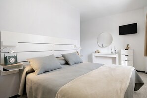 2 quartos, ferros/tábuas de passar roupa, Wi-Fi de cortesia