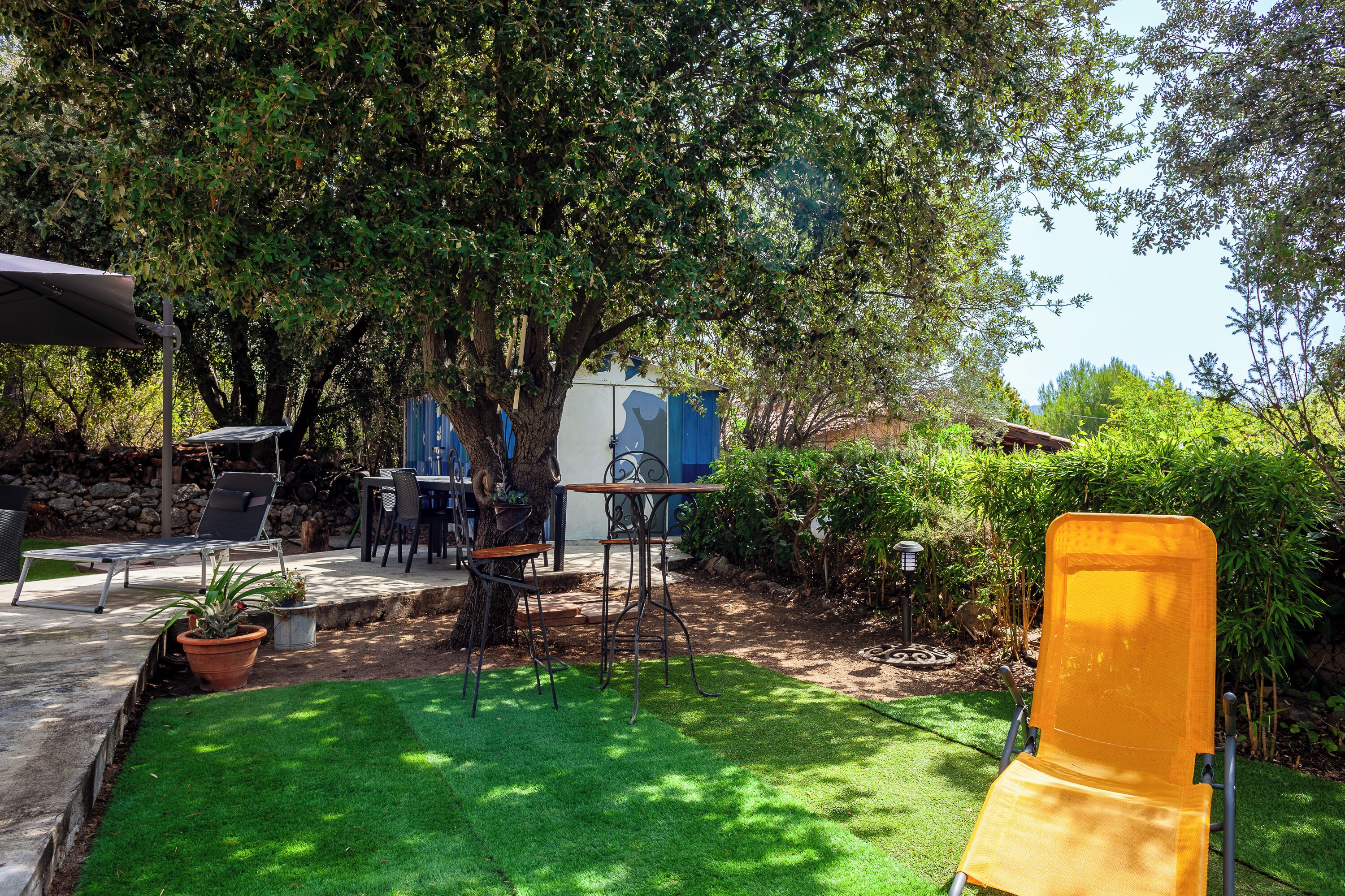 屋外ダイニングエリア