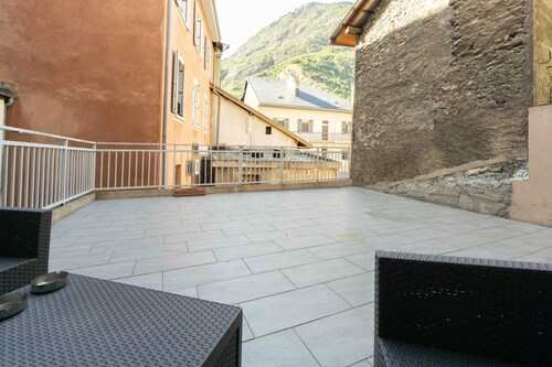 Appartement "Saint Antoine", en montagne, avec terrasse privée & Wi-Fi