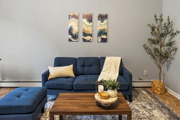 Smart TV, pebolim, mesa de pingue-pongue