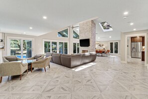 Smart TV, foosball, table tennis