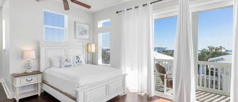 4 chambres, fer et planche à repasser, Wi-Fi, draps fournis