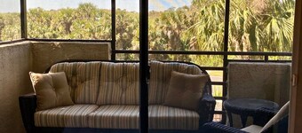 Steps to private beach in Gated Sawgrass Community! Renovated Condo.